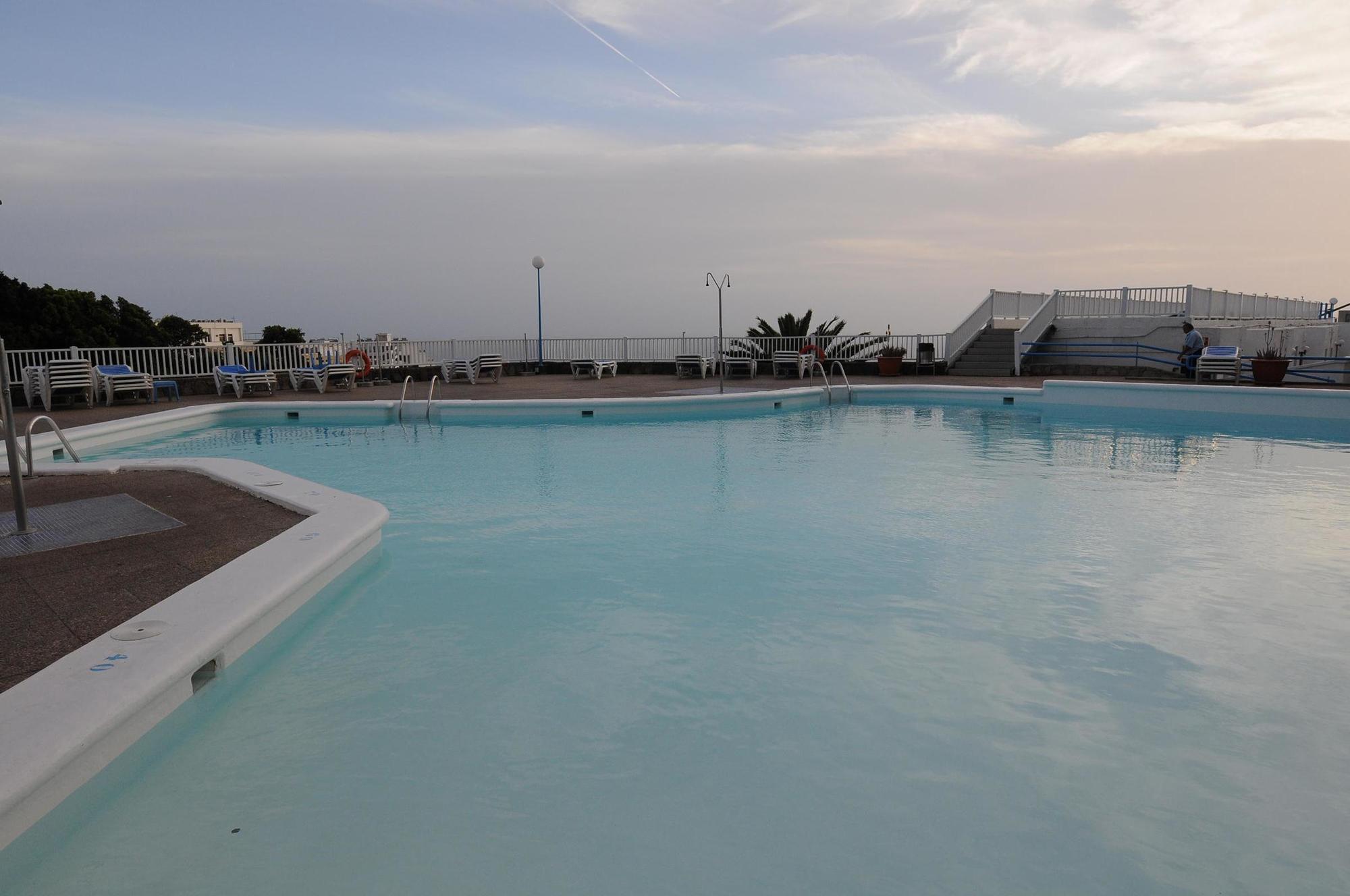Apartamentos Blue Star Puerto Rico  Ngoại thất bức ảnh